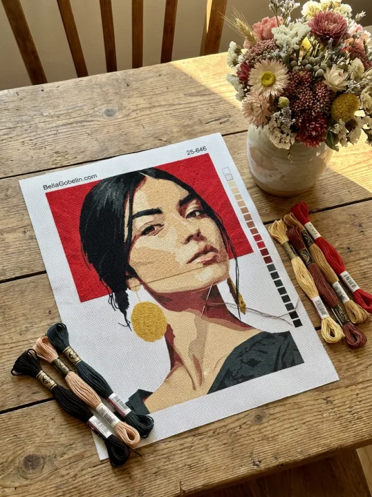Portret al unei fete mexicane în gobelin Cross-stitch